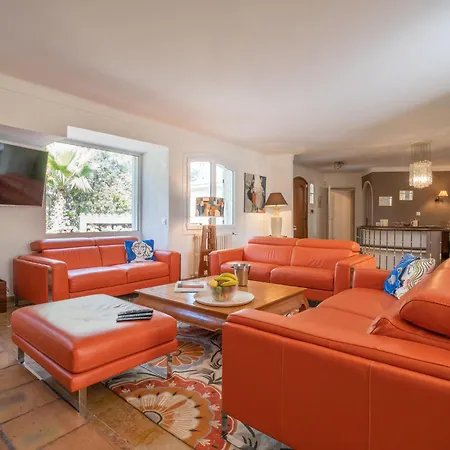 Holiday home Le Murier - Fre100 By Interhome Frejus